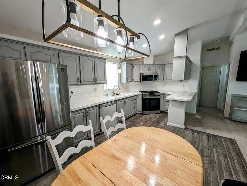 Ojai, CA 93023,1075 Loma #7