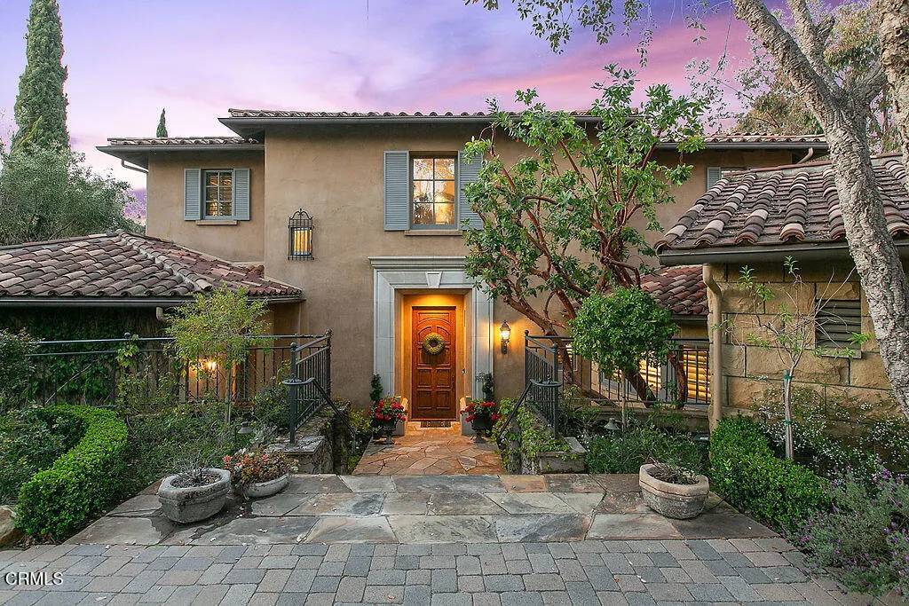 Camarillo, CA 93010,3323 Calle De Debesa