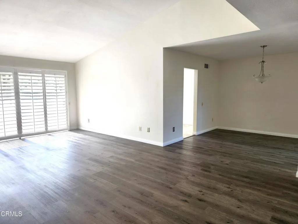 Camarillo, CA 93012,14121 Village 14