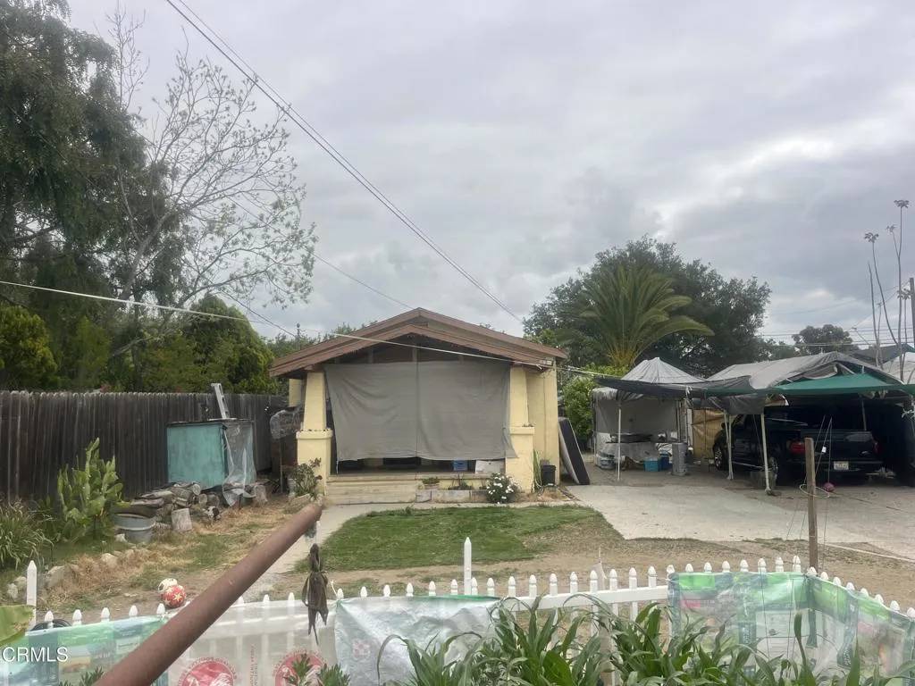 Santa Paula, CA 93060,415 N 10TH Street