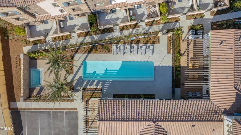 Camarillo, CA 93012,593 Via Chelsea