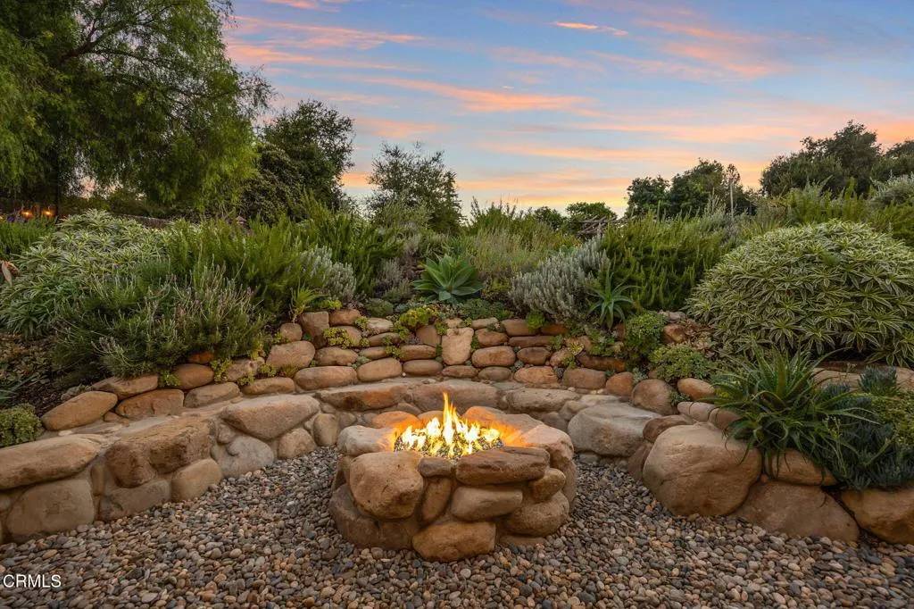 Ojai, CA 93023,11684 N Ventura Avenue