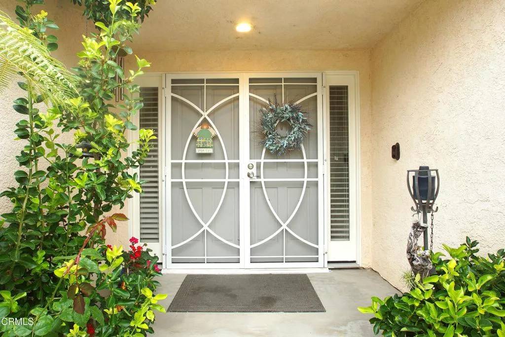 Camarillo, CA 93012,6464 San Como Lane