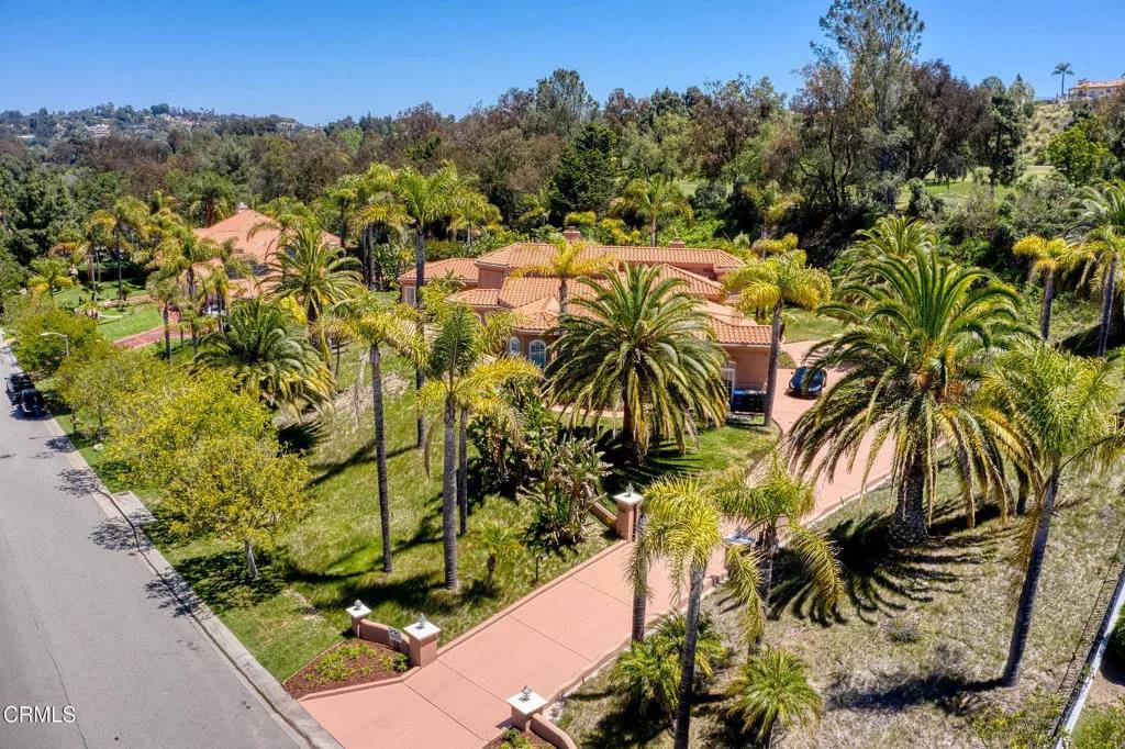 Camarillo, CA 93010,1690 Calle Tierra Vista