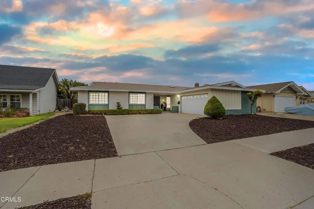 Oxnard, CA 93035,1215 Lawrence Way