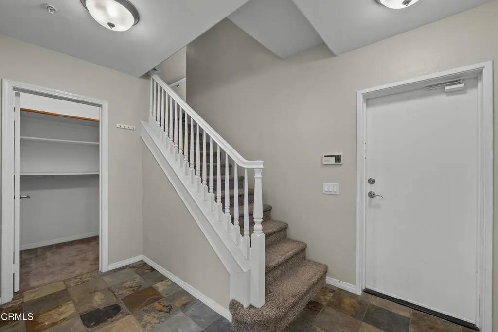 Oxnard, CA 93035,1542 Windshore Way