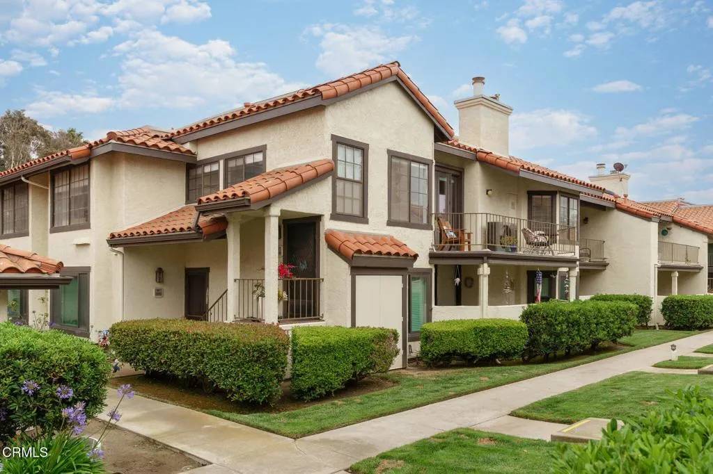 Oxnard, CA 93035,2206 Martinique Lane