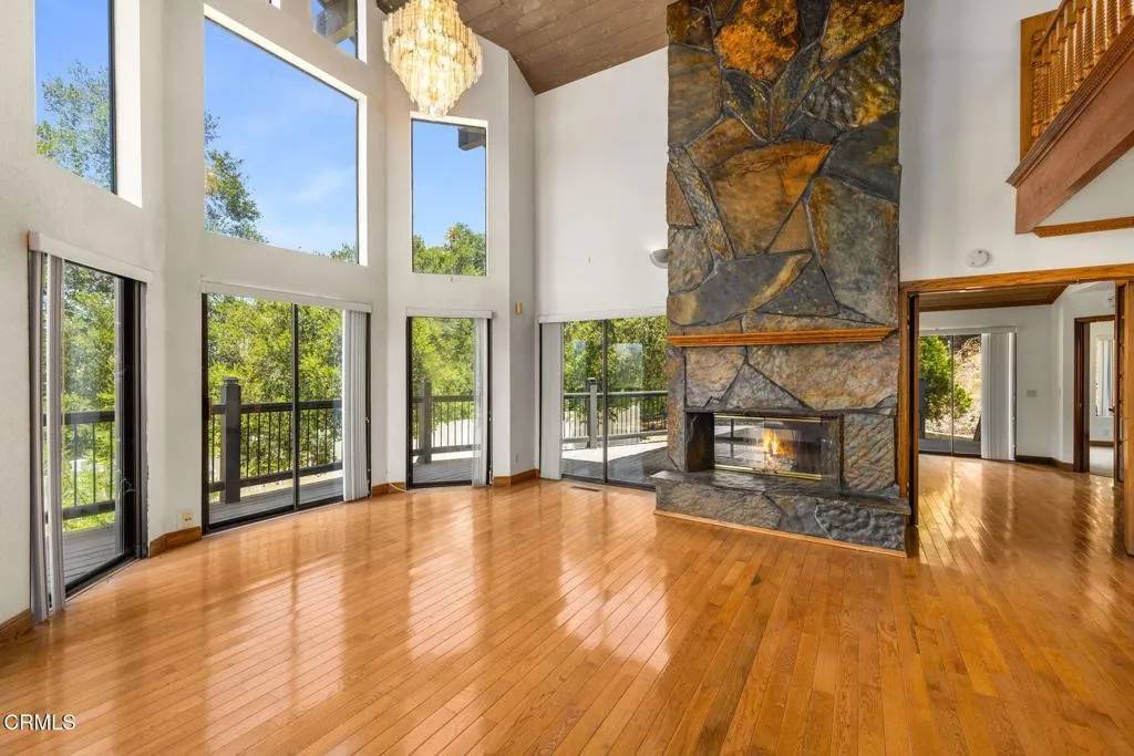 Oak View, CA 93022,10980 N Ventura Avenue