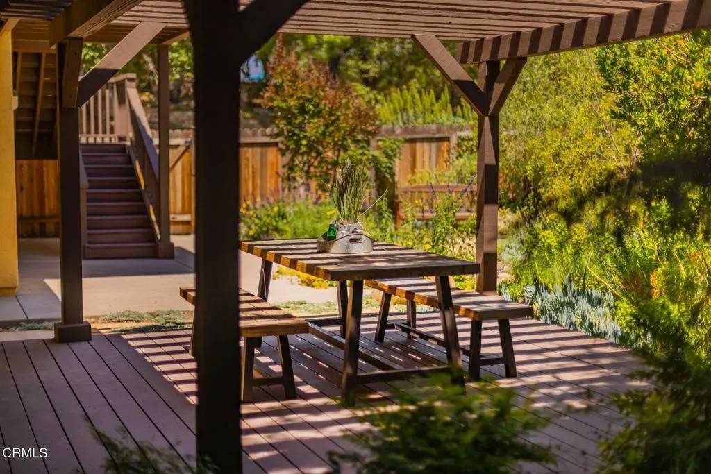 Ojai, CA 93023,11570 Oakcrest Avenue