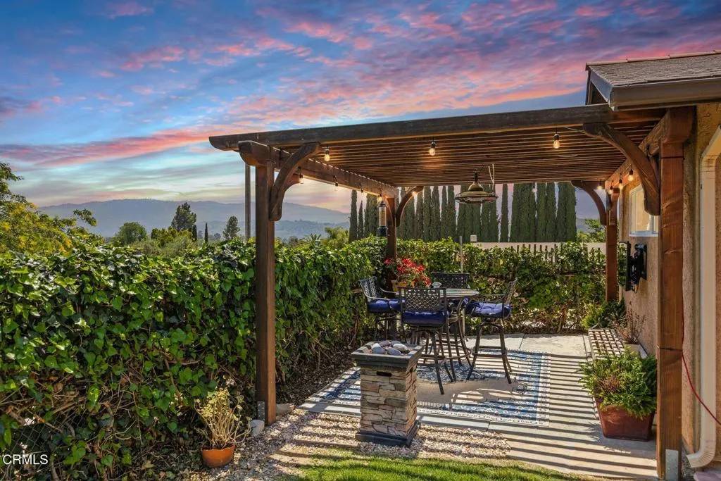 Oak View, CA 93022,616 E Katherine Avenue