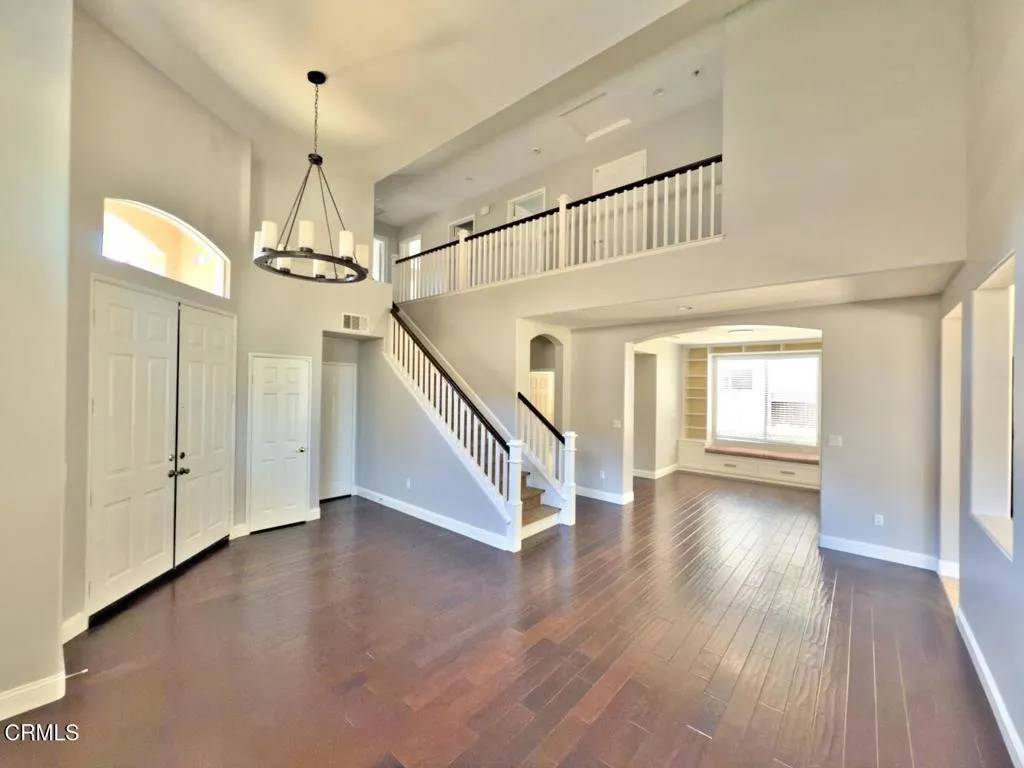 Camarillo, CA 93012,2052 Santo Domingo