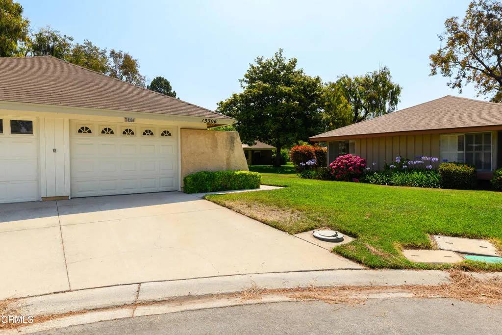 Camarillo, CA 93012,13306 Village 13