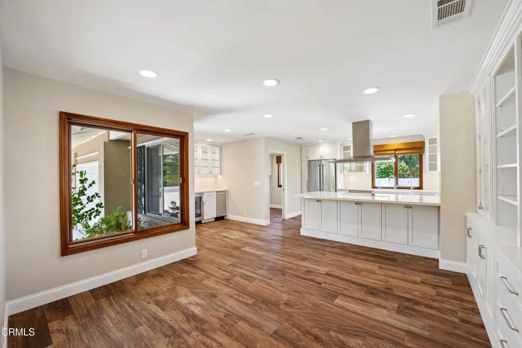 Camarillo, CA 93010,1027 Garrido Drive