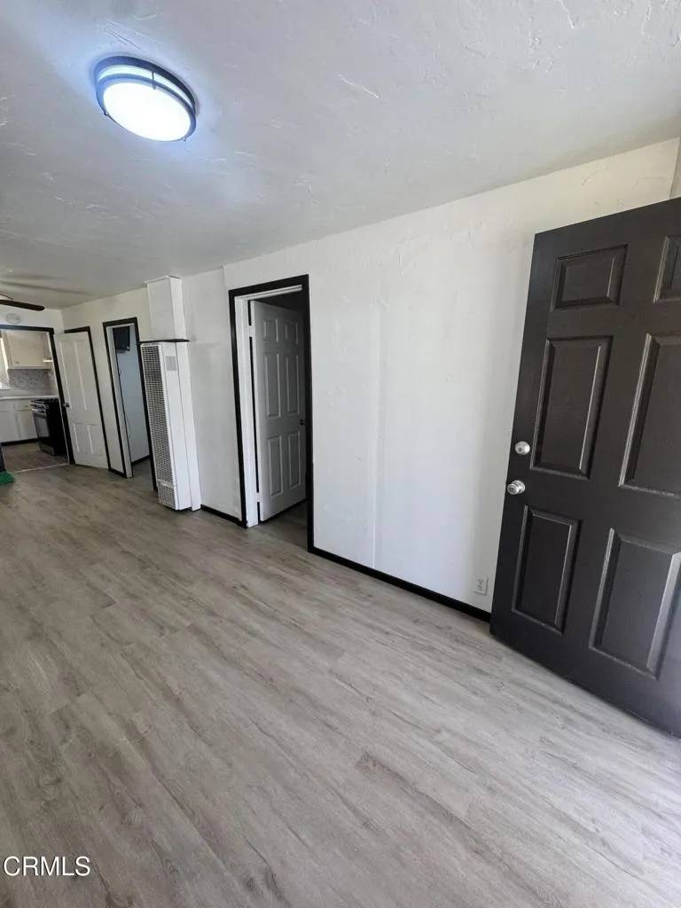 Ventura, CA 93001,163 Bell Way