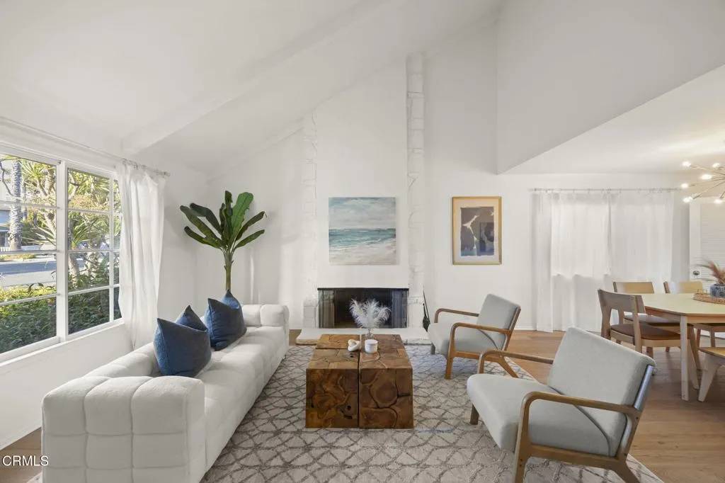 Ventura, CA 93001,1138 Bonita Court