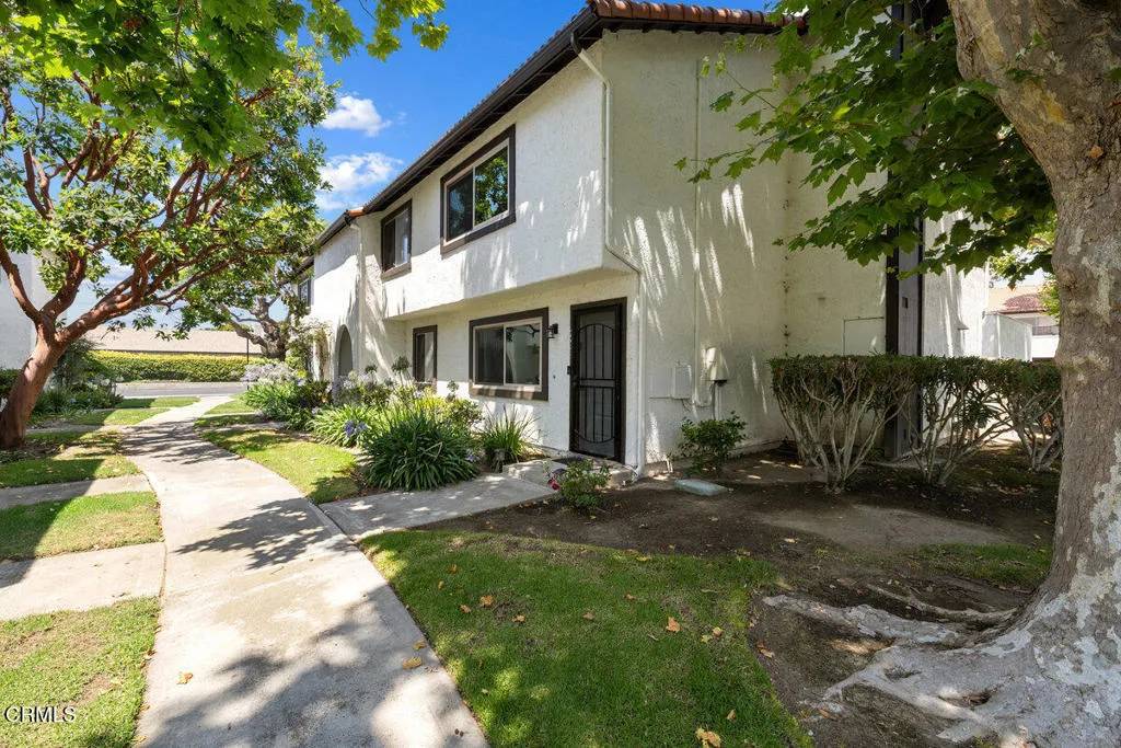 Oxnard, CA 93035,2931 Kelp Lane
