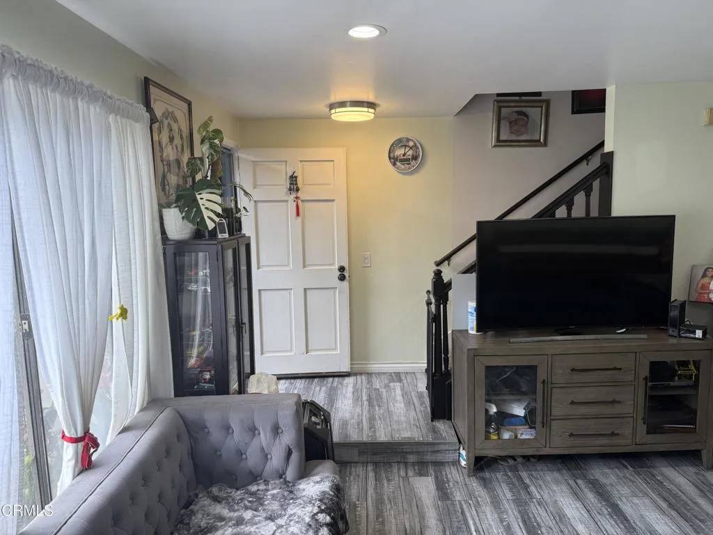 Oxnard, CA 93033,2027 E Bard Road