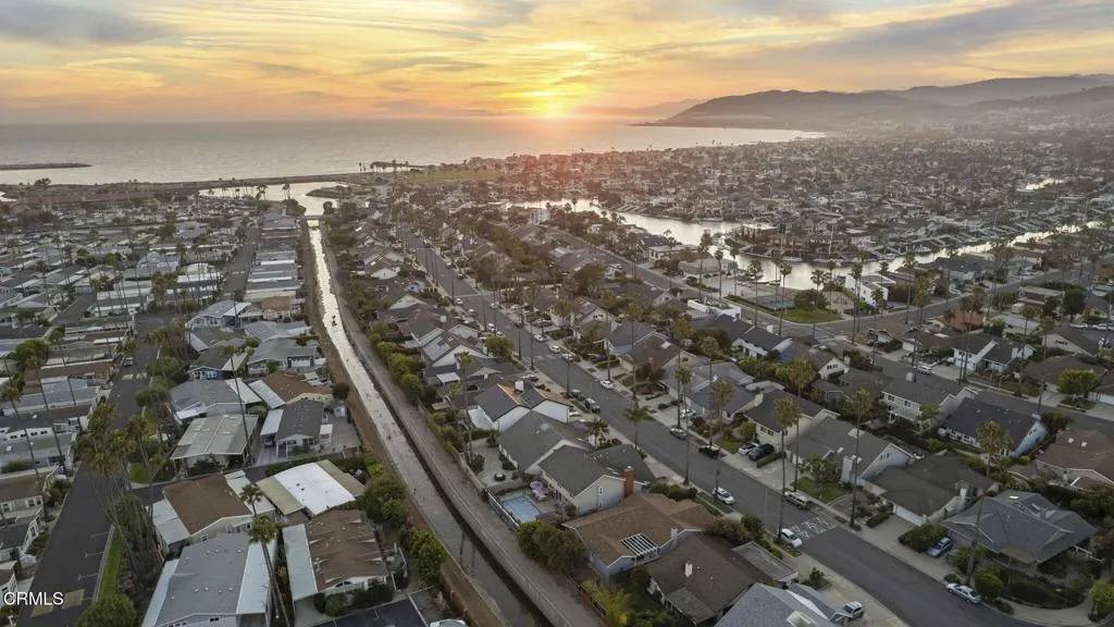 Ventura, CA 93001,1236 Seafarer Street