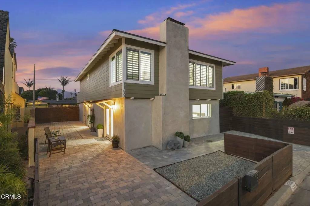 Ventura, CA 93001,1199 New Bedford Court