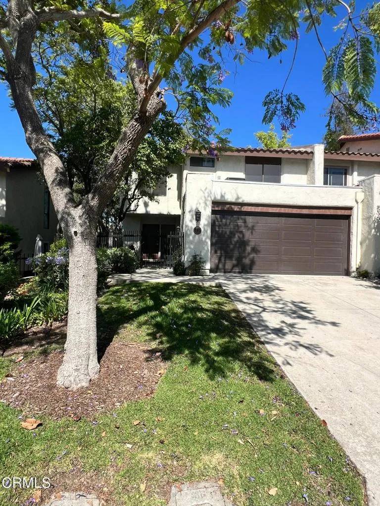 Thousand Oaks, CA 91360,889 Shadow Lake Drive