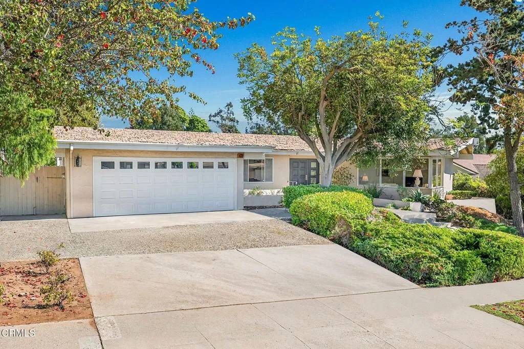 Ventura, CA 93003,262 Crestwood Avenue