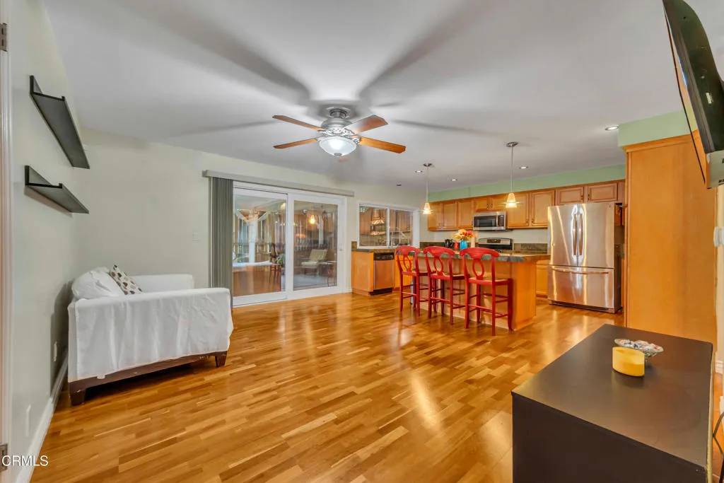 Newbury Park, CA 91320,447 Anacapa Circle