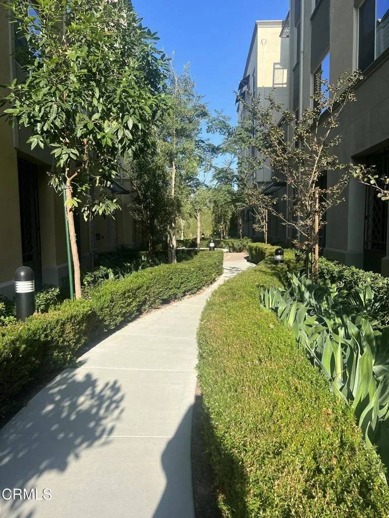 Oxnard, CA 93036,2820 Wagon Wheel Road #302