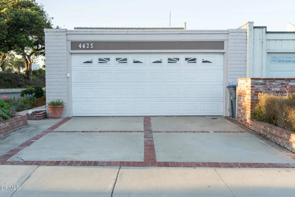 Oxnard, CA 93035,4625 Falkirk Bay