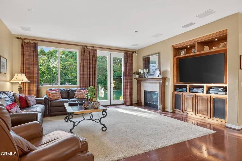 Oxnard, CA 93030,1337 Lustre Drive