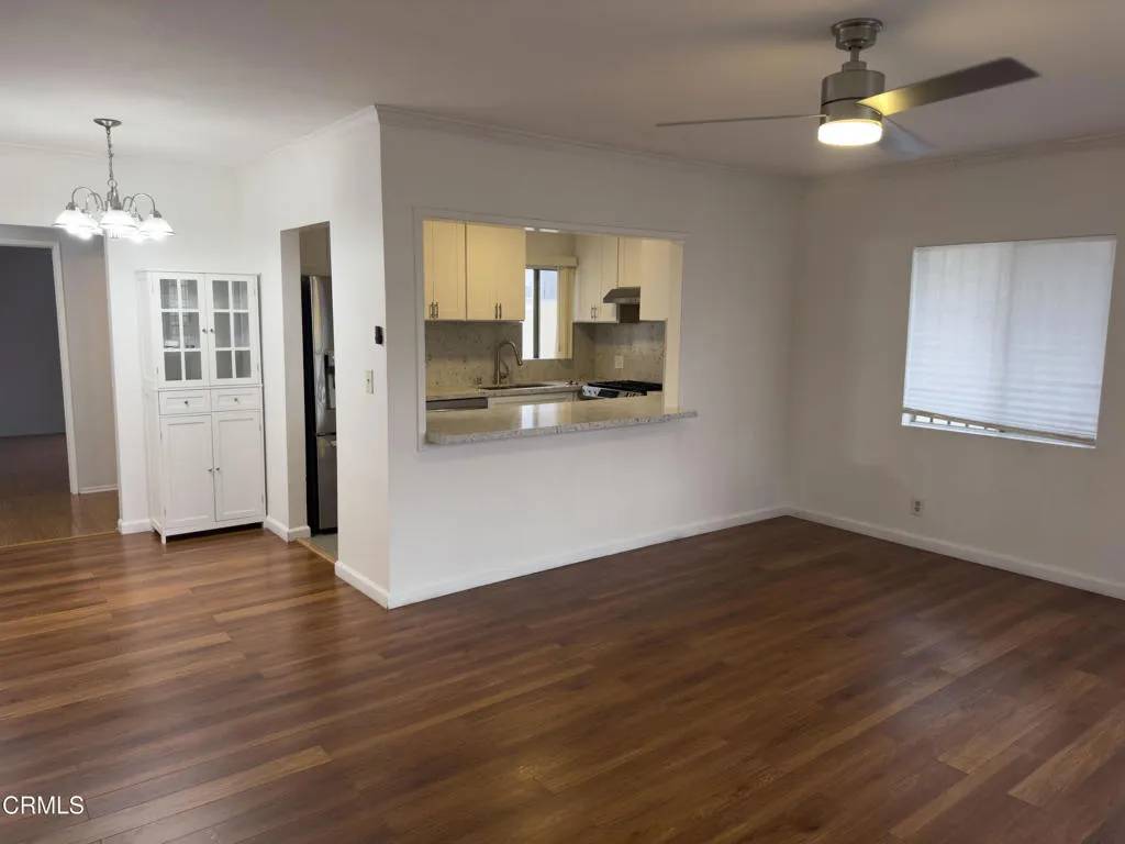 Los Angeles, CA 90027,4412 Prospect Avenue