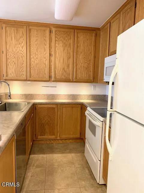 Oxnard, CA 93035,2901 Peninsula Road #233