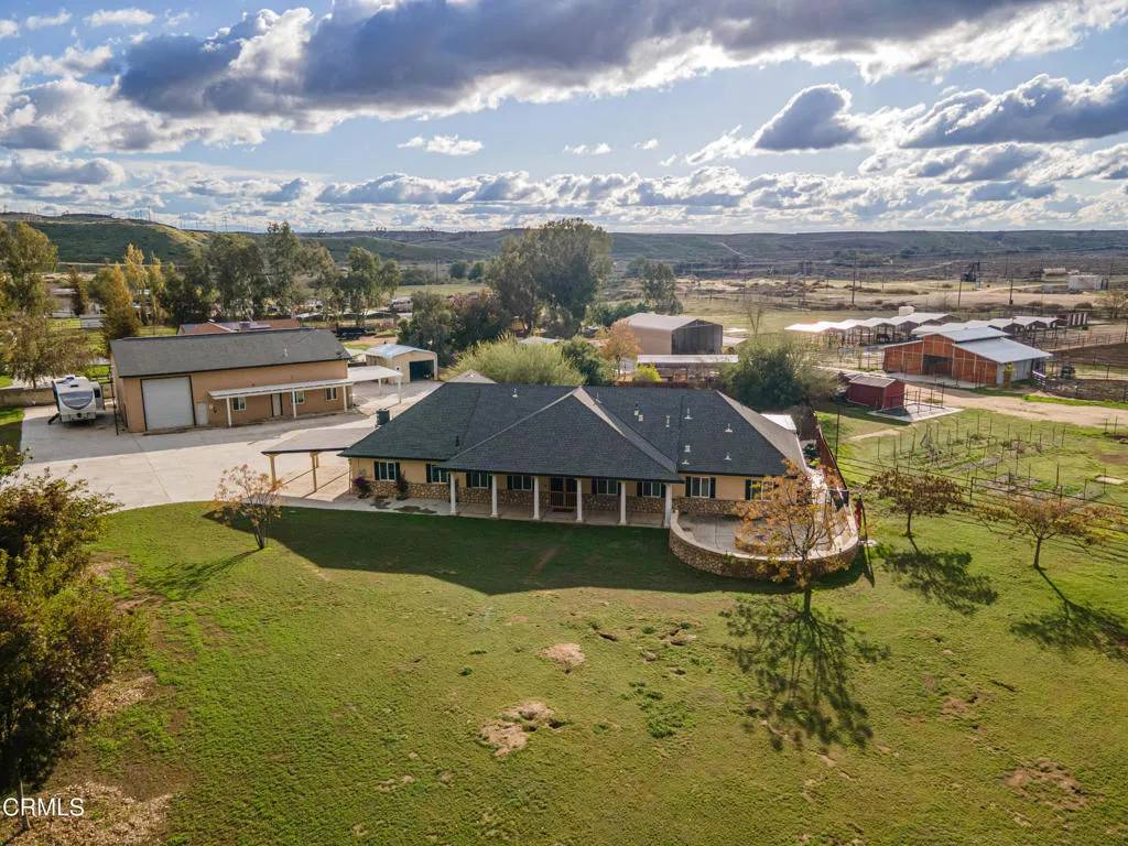 Bakersfield, CA 93308,102 Anna Lane