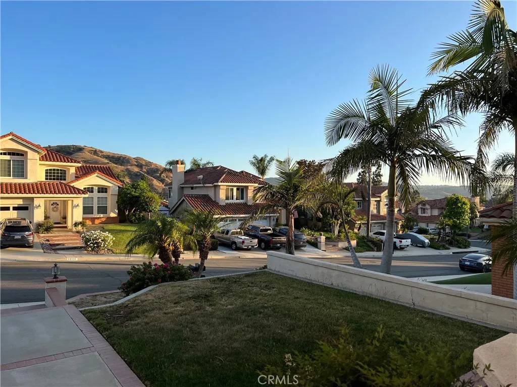 Yorba Linda, CA 92887,28665 S Morning Dew Way