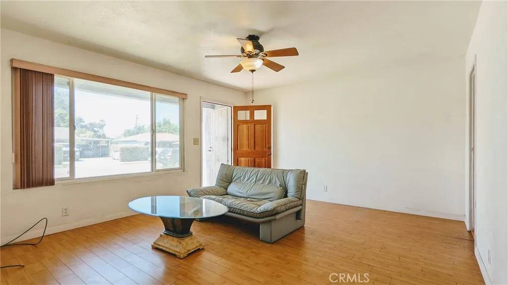 Monrovia, CA 91016,345 E El Sur Street