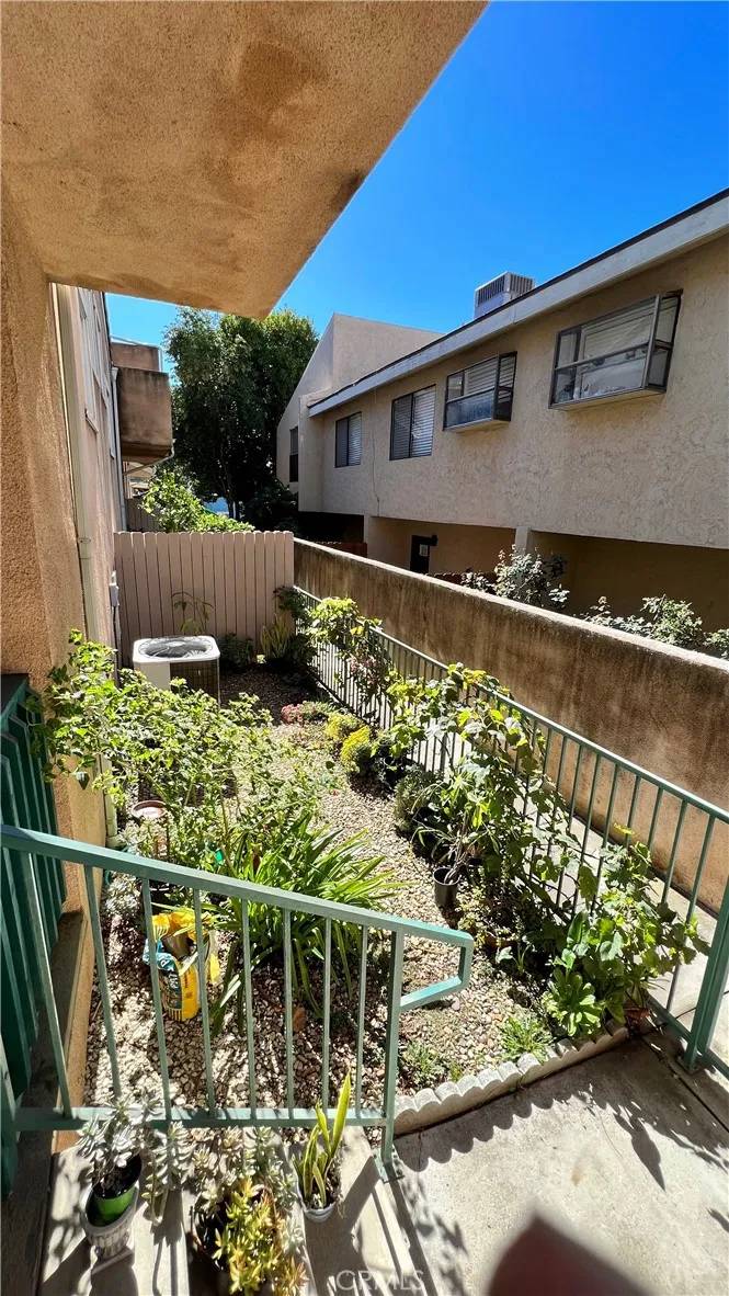 Monrovia, CA 91016,316 Genoa Street #B
