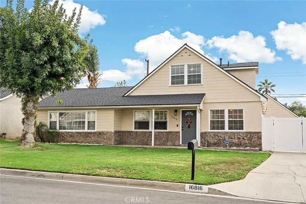 La Puente, CA 91744,16816 Alwood Street
