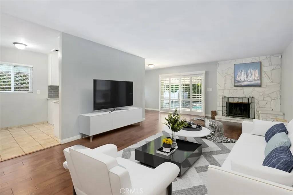 North Hills, CA 91343,16518 Dearborn Street