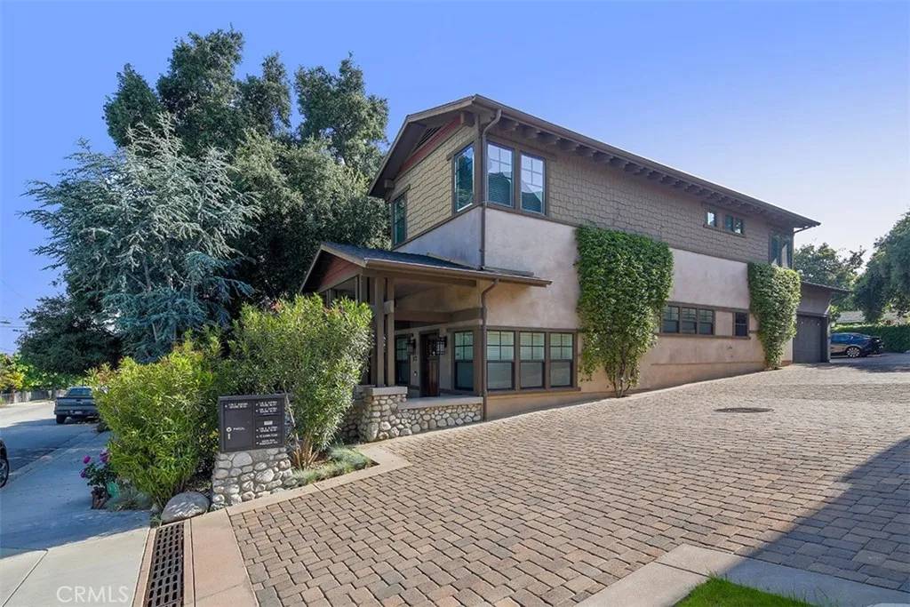 Sierra Madre, CA 91024,23 Sierra Place