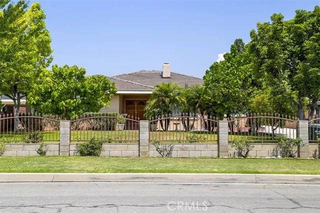 Temple City, CA 91780,10227 Green Street
