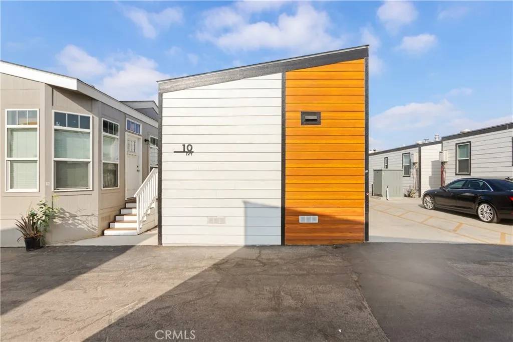 North Hollywood, CA 91605,8250 Lankershim BLVD #130