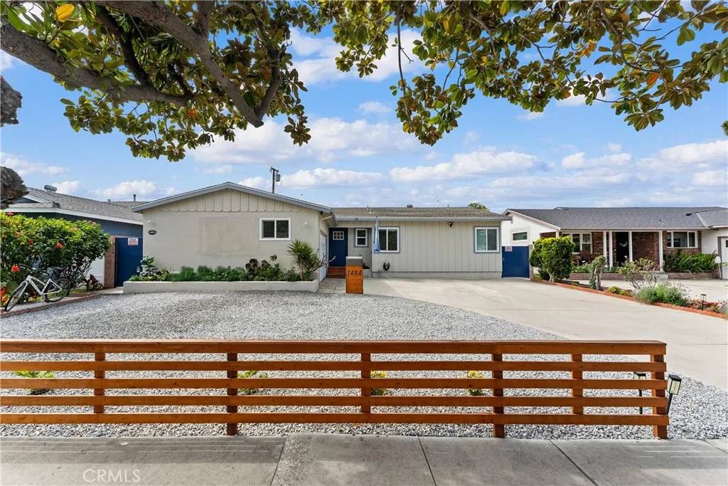 Fullerton, CA 92833,1484 W West Avenue