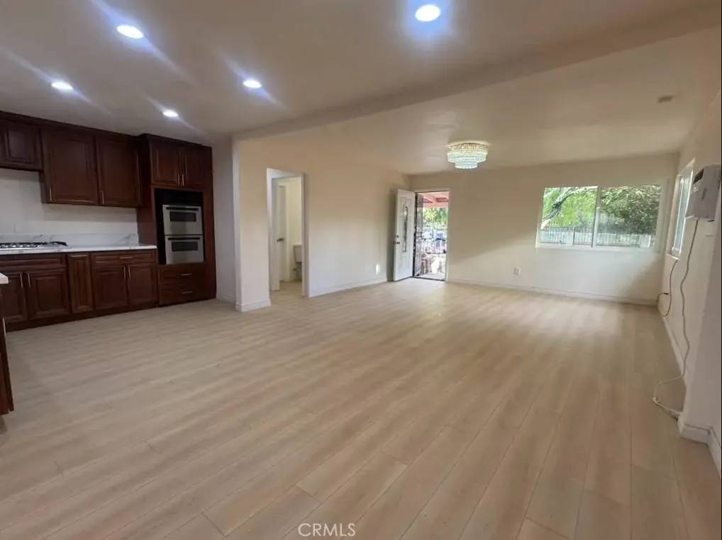 Pacoima, CA 91331,13865 Fielding Street