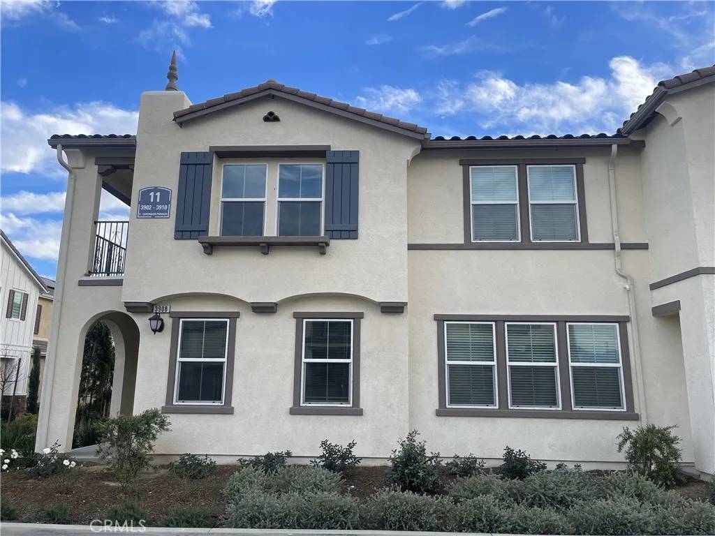 Ontario, CA 91761,3908 E Coronado Privado Street