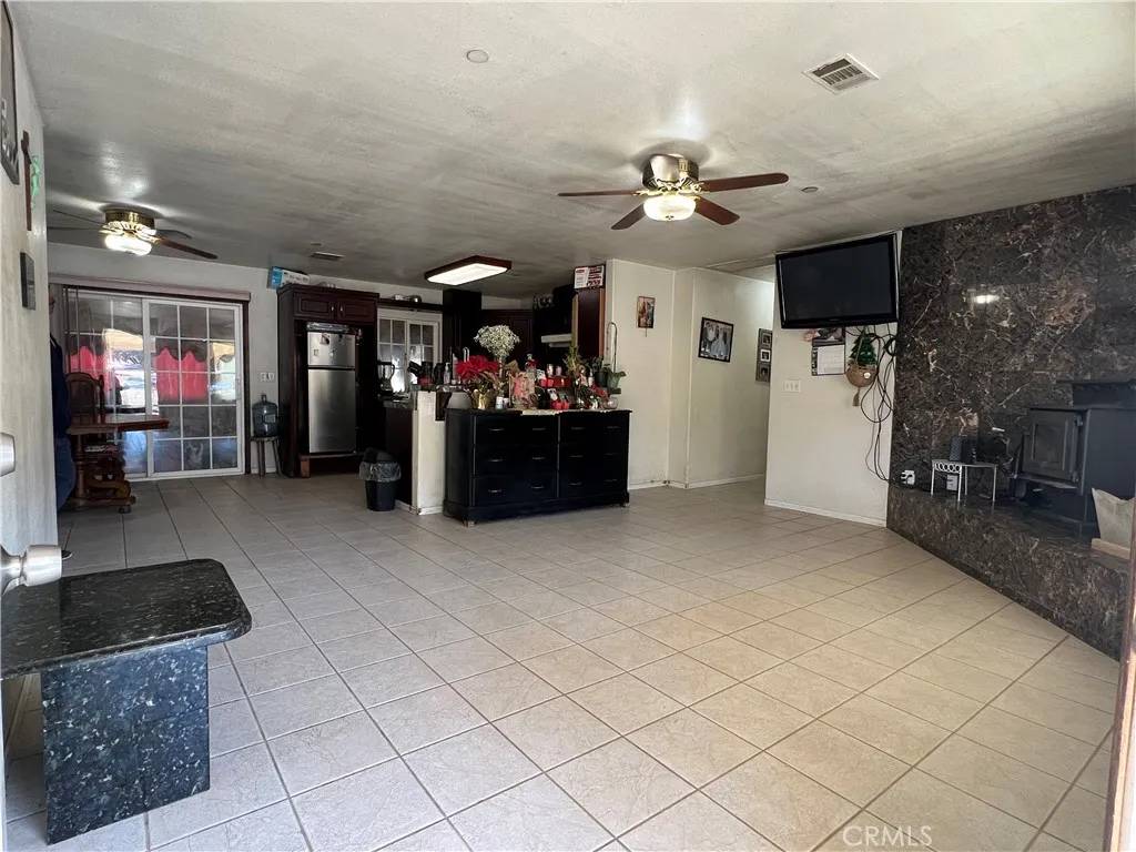 Pearblossom, CA 93553,29710 123rd Street East