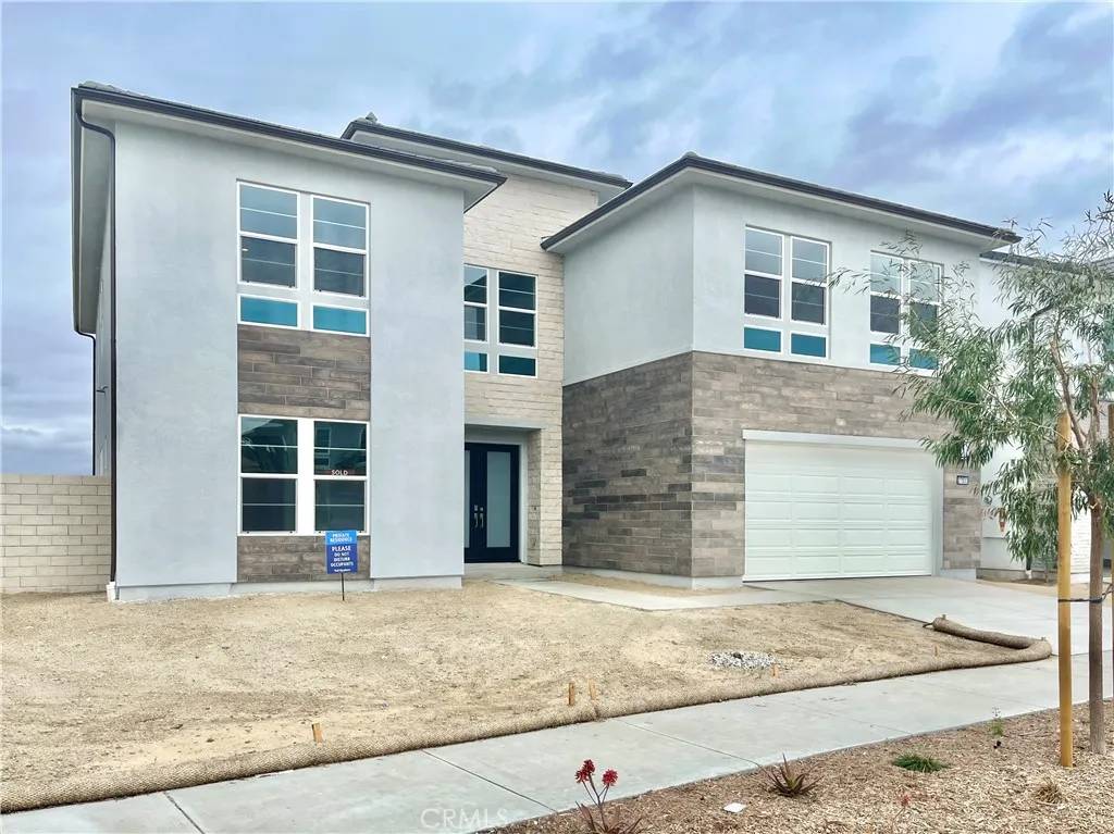 Valencia, CA 91381,27533 Elderberry Drive