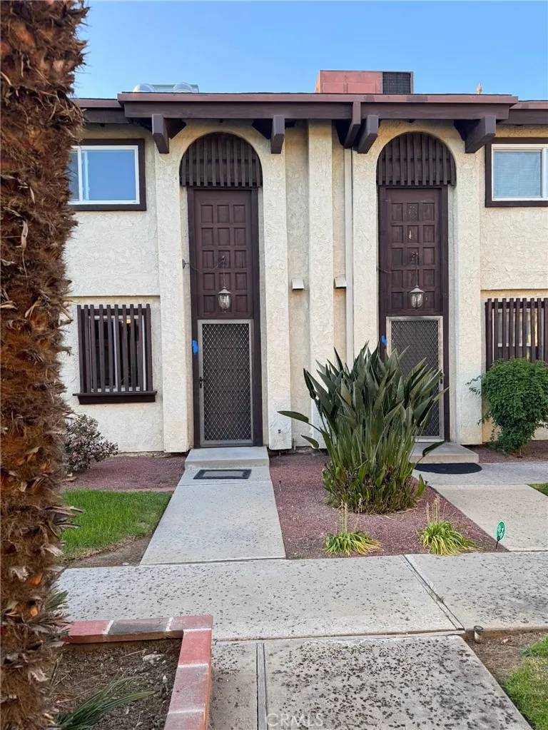 Temple City, CA 91780,5004 Farago Avenue #10