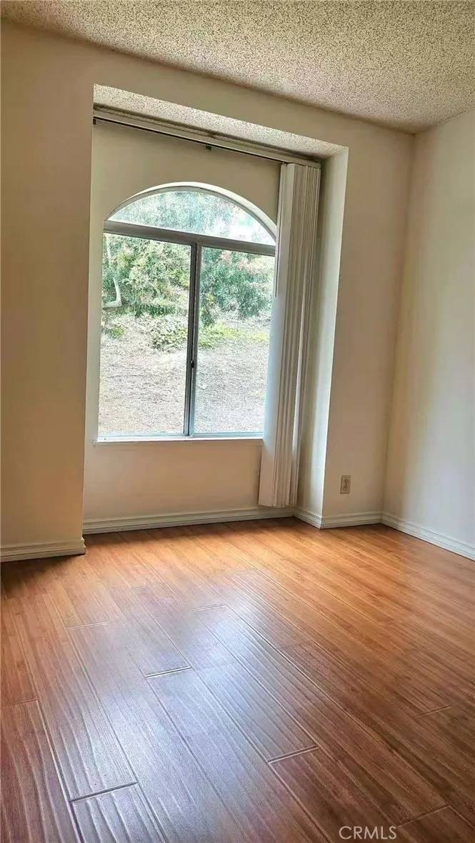 Rosemead, CA 91770,8032 Loren Lane
