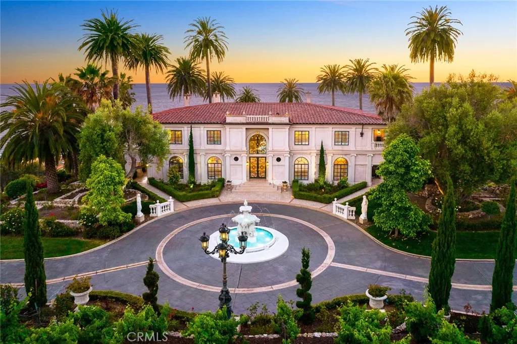 Rancho Palos Verdes, CA 90275,3300 Palos Verdes Drive West