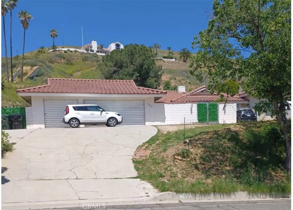 San Bernardino, CA 92404,4565 David Way