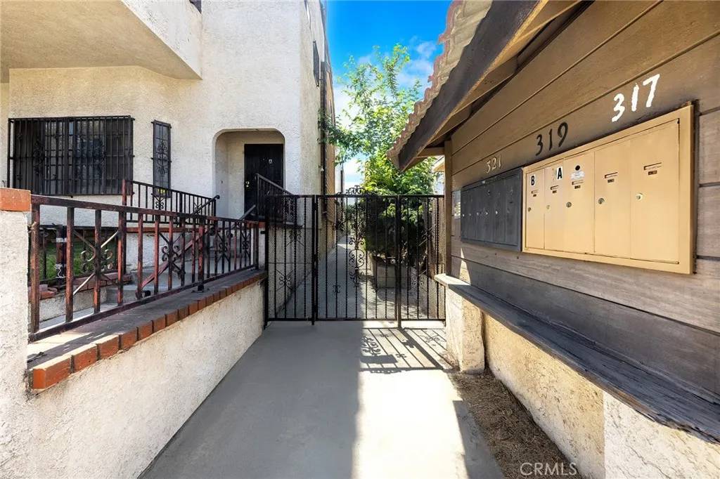 Monterey Park, CA 91755,321 N Lincoln Avenue #B